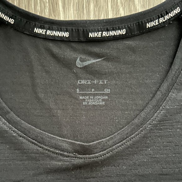 Nike Dri-Fit Tank - Picture 3 of 4
